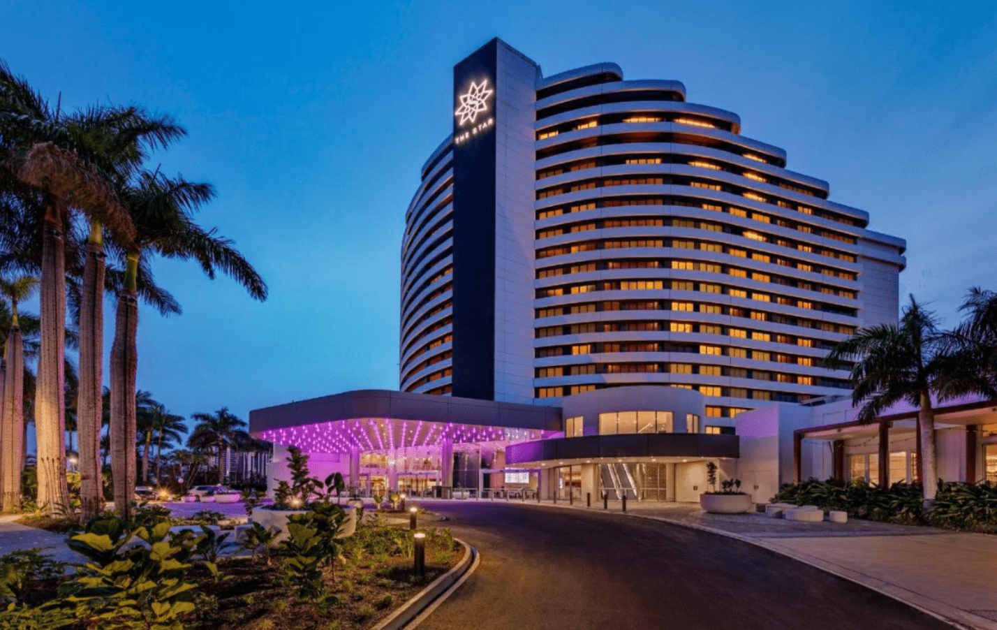 60 Minute Balloon Flight + Champagne Breakfast